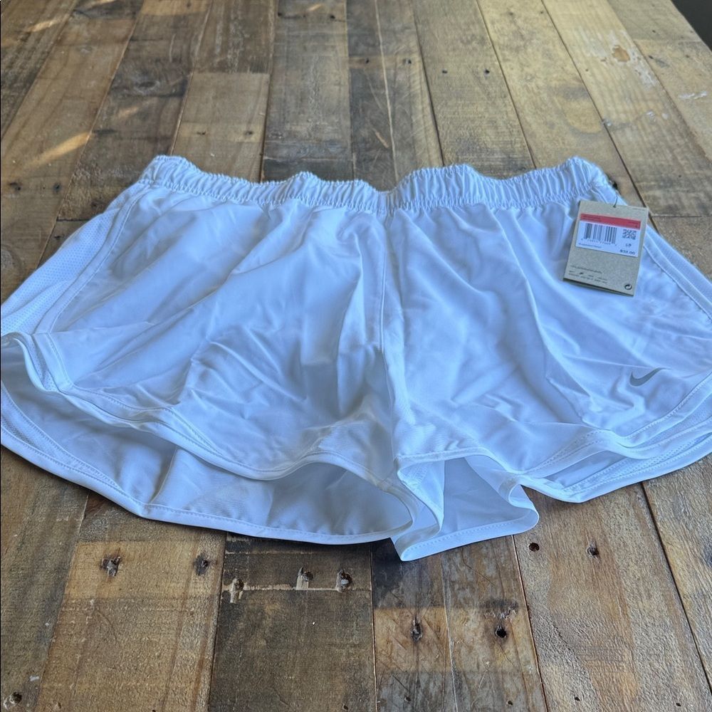 Nike Women's White Running Athletic Shorts size L